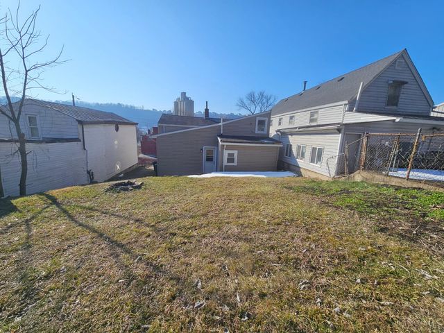 3908 Pattison Avenue, Cincinnati, OH 45204