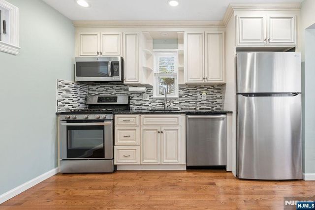 170 Colonial Avenue, Saddle Brook, NJ 07663