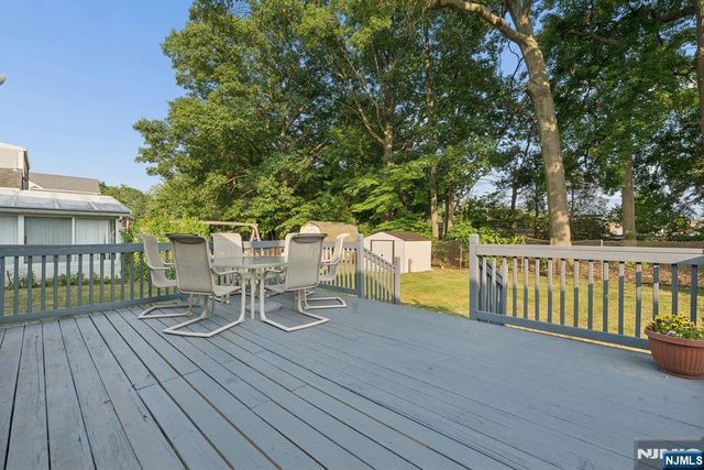 170 Colonial Avenue, Saddle Brook, NJ 07663