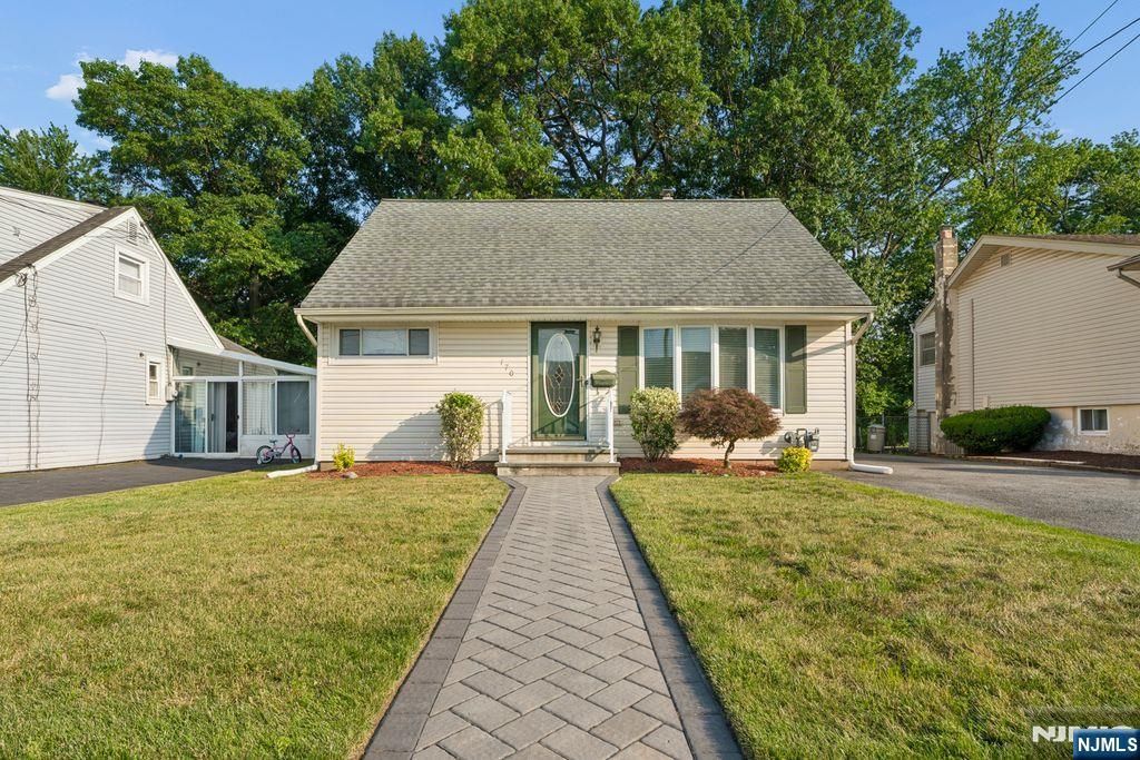 170 Colonial Avenue, Saddle Brook, NJ 07663