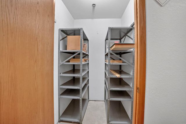 4125 Autumn Ridge Rd Unit 102, Cedar Falls, IA 50613