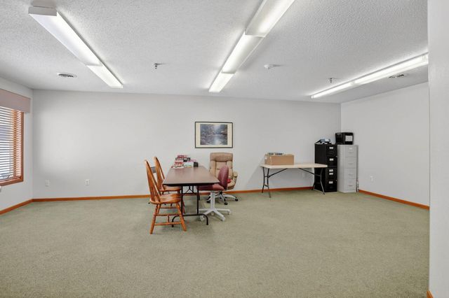 4125 Autumn Ridge Rd Unit 102, Cedar Falls, IA 50613