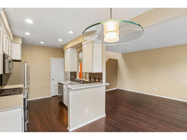 12920 Sw CHERRY BLOSSOM Ct, Beaverton, OR 97008