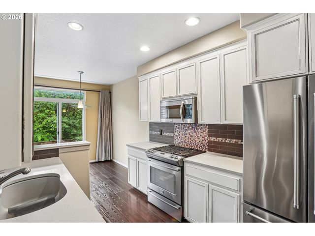 12920 Sw CHERRY BLOSSOM Ct, Beaverton, OR 97008