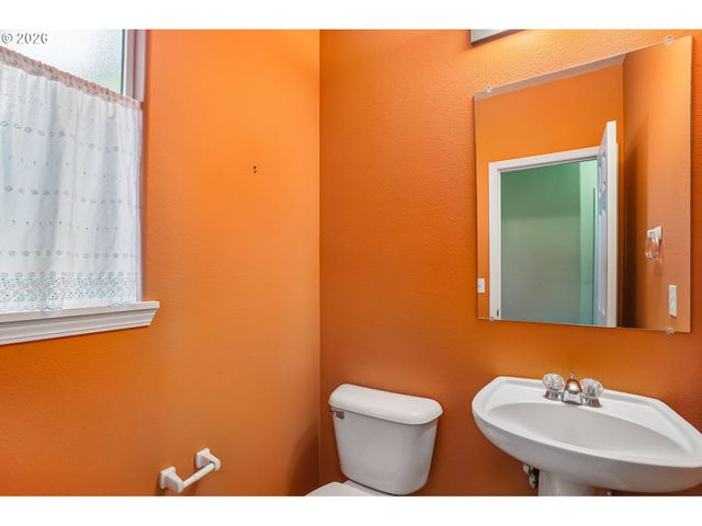 12920 Sw CHERRY BLOSSOM Ct, Beaverton, OR 97008