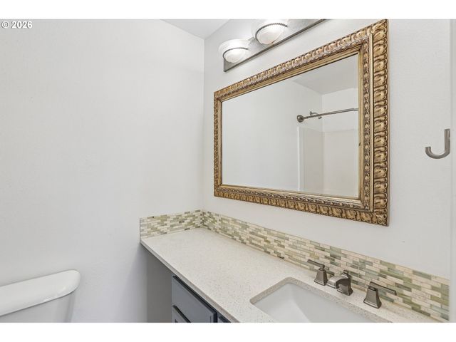12920 Sw CHERRY BLOSSOM Ct, Beaverton, OR 97008