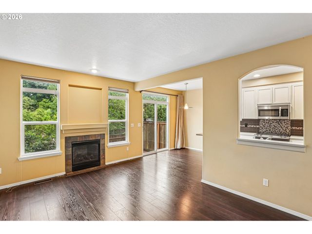 12920 Sw CHERRY BLOSSOM Ct, Beaverton, OR 97008