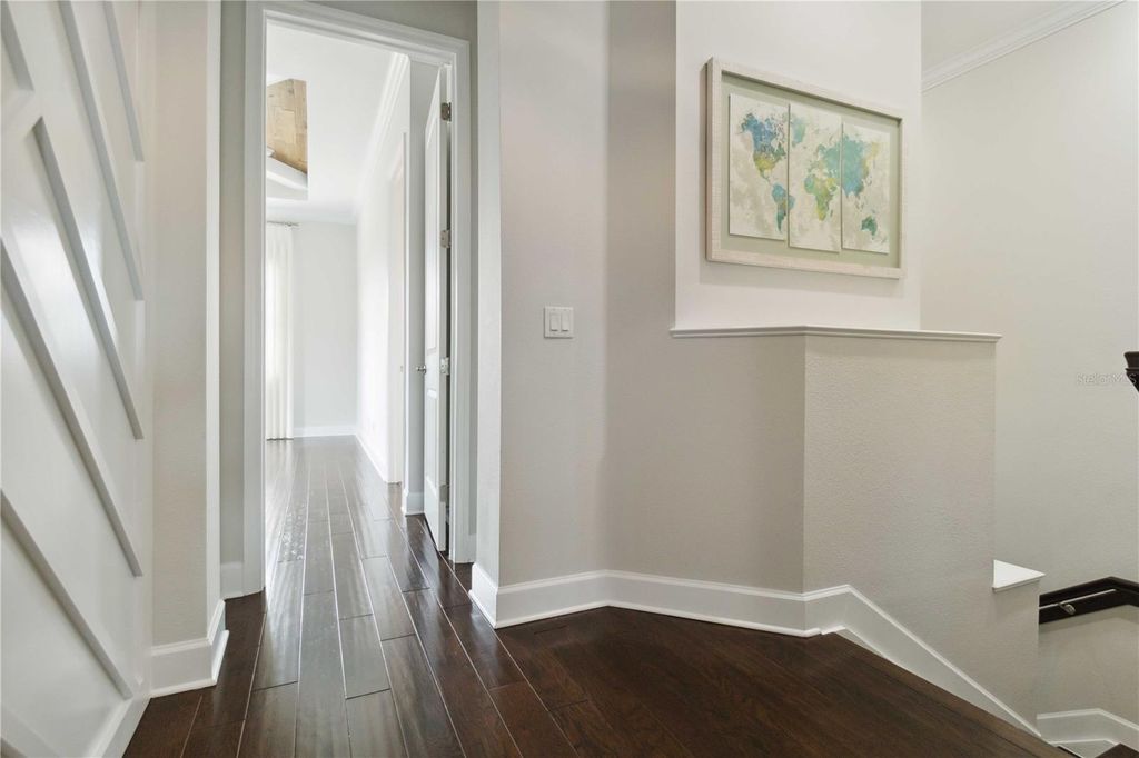 Image 21 of property listing at 230 SAPPHIRE LAKE DRIVE 201, Bradenton, FL 34209