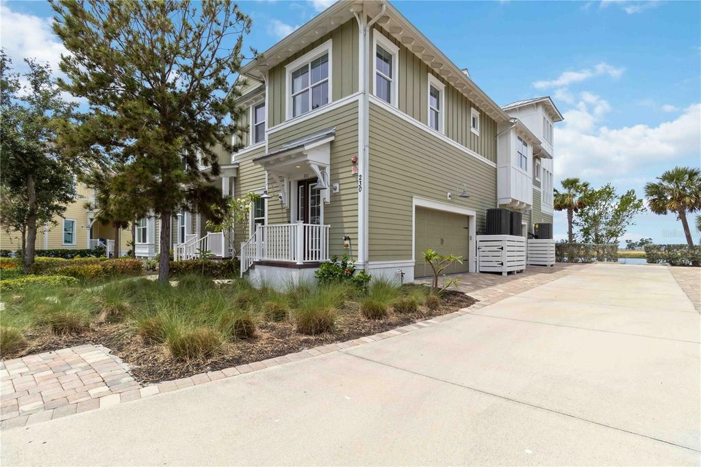 Image 29 of property listing at 230 SAPPHIRE LAKE DRIVE 201, Bradenton, FL 34209