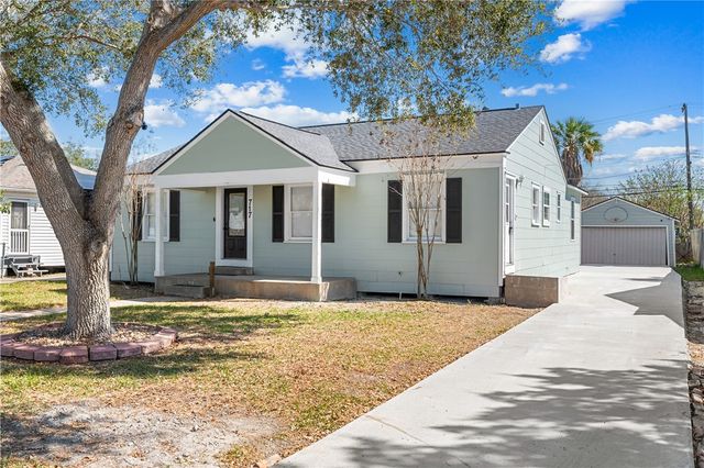 717 Indiana Ave, Corpus Christi, TX 78404