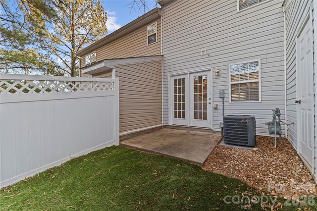 10923 Holly Ridge Boulevard, Charlotte, NC 28216