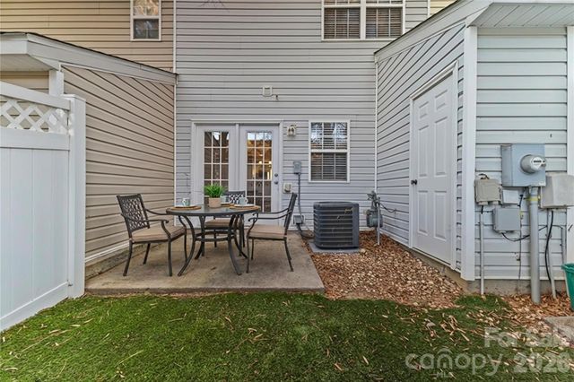 10923 Holly Ridge Boulevard, Charlotte, NC 28216