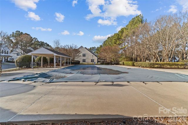 10923 Holly Ridge Boulevard, Charlotte, NC 28216