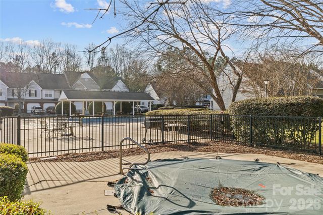 10923 Holly Ridge Boulevard, Charlotte, NC 28216