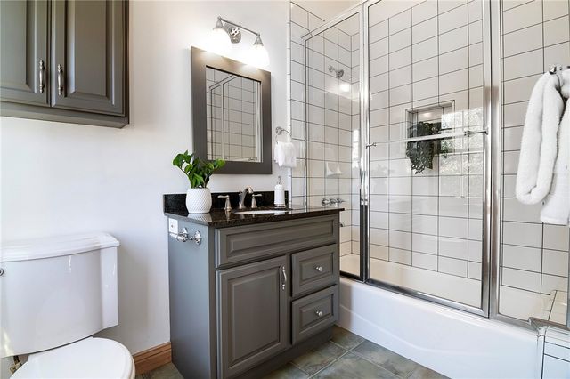 922 Carefree Drive, Simi Valley, CA 93065