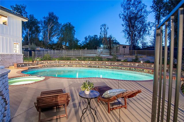 922 Carefree Drive, Simi Valley, CA 93065