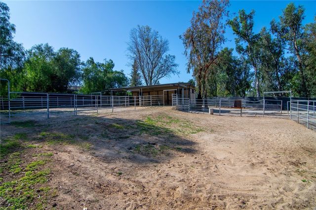 922 Carefree Drive, Simi Valley, CA 93065
