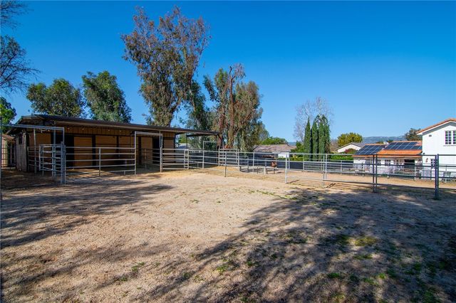 922 Carefree Drive, Simi Valley, CA 93065