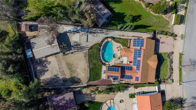 922 Carefree Drive, Simi Valley, CA 93065