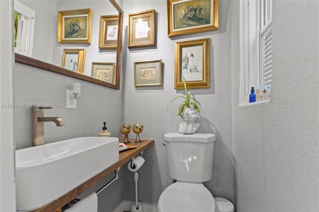 70 NE 97th St, Miami Shores, FL 33138