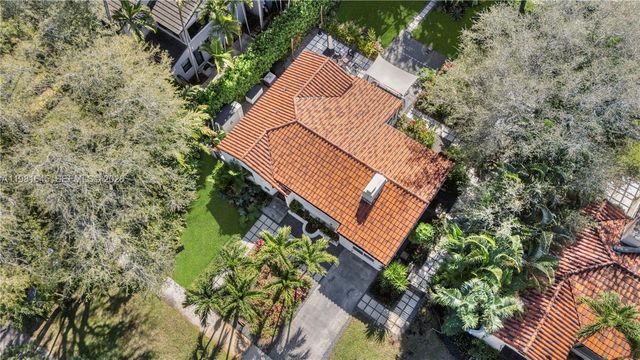 70 NE 97th St, Miami Shores, FL 33138