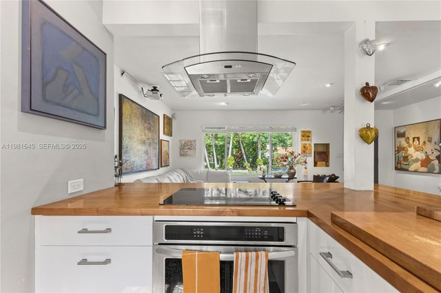 70 NE 97th St, Miami Shores, FL 33138