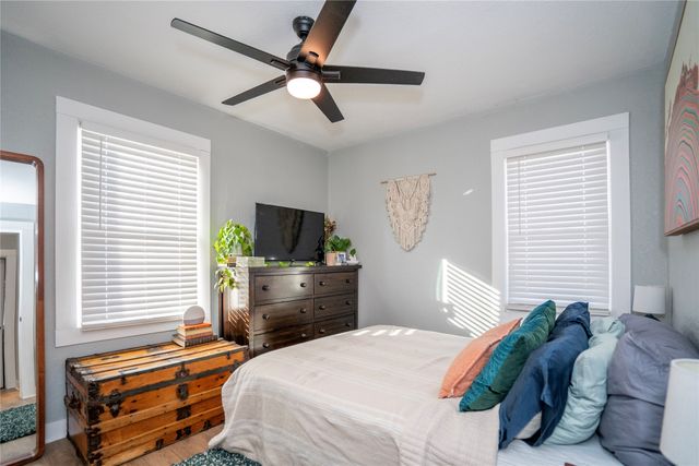 512 E 19th Street S, Newton, IA 50208