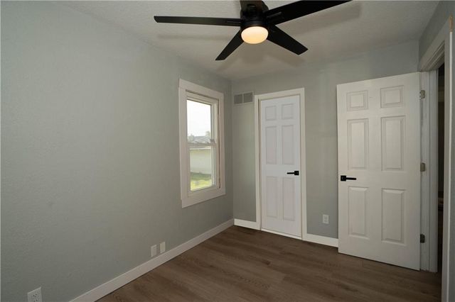 512 E 19th Street S, Newton, IA 50208