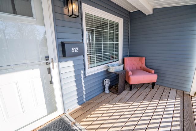 512 E 19th Street S, Newton, IA 50208