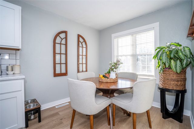 512 E 19th Street S, Newton, IA 50208