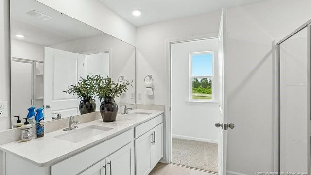 301 Maddox Drive, Aberdeen, NC 28315