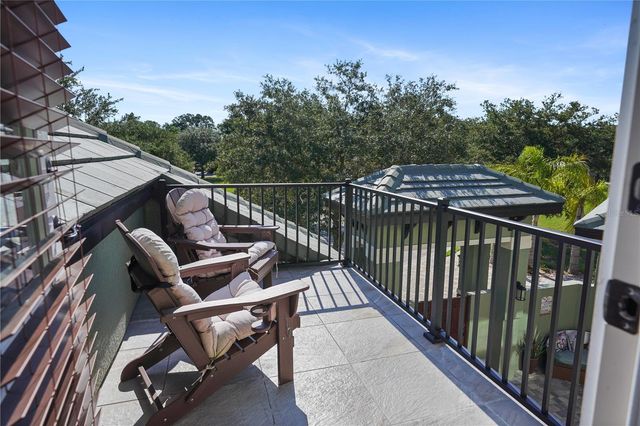 4 OAKVIEW COURT, Palm Coast, FL 32137