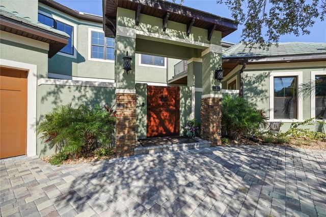 4 OAKVIEW COURT, Palm Coast, FL 32137