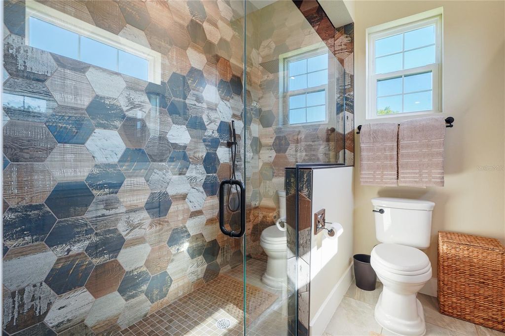 Image 29 of property listing at 4 OAKVIEW COURT, Palm Coast, FL 32137