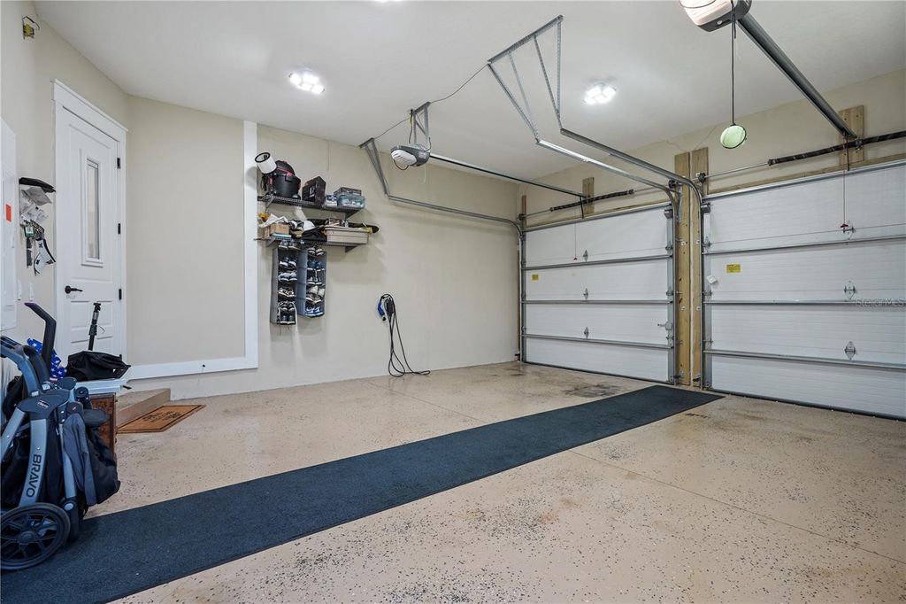 Image 43 of property listing at 4 OAKVIEW COURT, Palm Coast, FL 32137