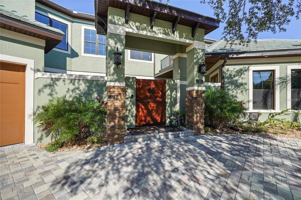 Image 64 of property listing at 4 OAKVIEW COURT, Palm Coast, FL 32137