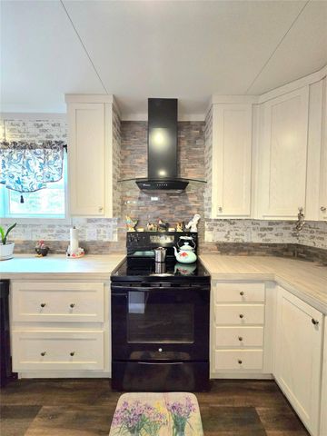 223 County Road 2167b, Cleveland, TX 77327