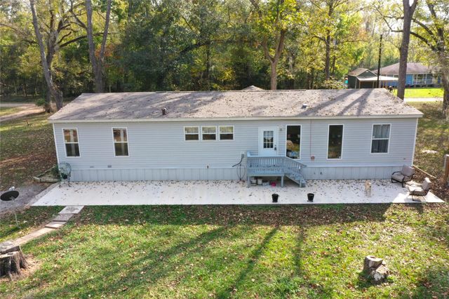 223 County Road 2167b, Cleveland, TX 77327