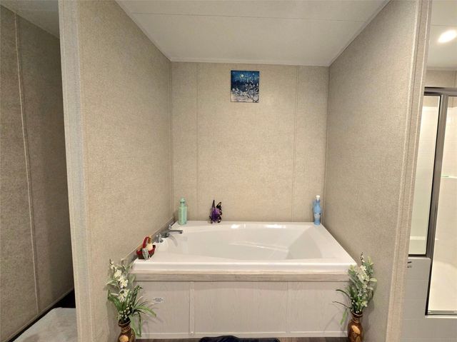 223 County Road 2167b, Cleveland, TX 77327