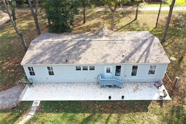 223 County Road 2167b, Cleveland, TX 77327