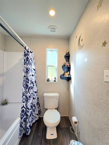 223 County Road 2167b, Cleveland, TX 77327