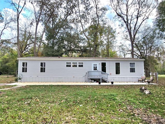 223 County Road 2167b, Cleveland, TX 77327