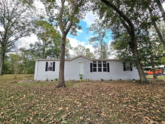 223 County Road 2167b, Cleveland, TX 77327