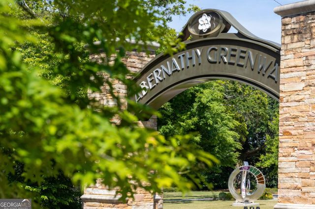 318 Sandy Springs Circle 160, Sandy Springs, GA 30328