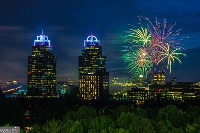 318 Sandy Springs Circle 160, Sandy Springs, GA 30328
