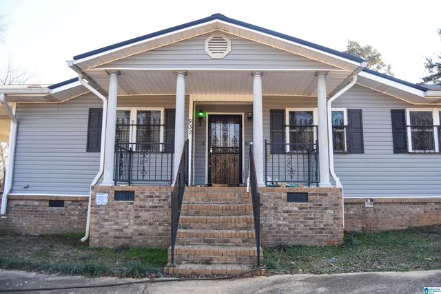 932 PARKER STREET, Anniston, AL 36201
