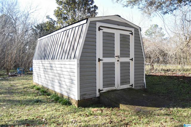 932 PARKER STREET, Anniston, AL 36201