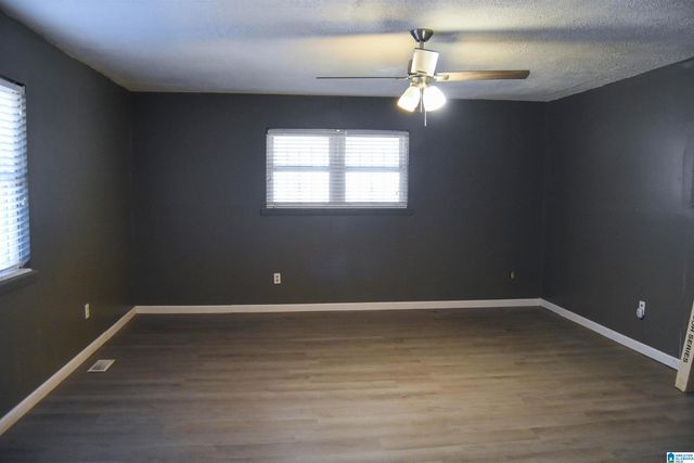 932 PARKER STREET, Anniston, AL 36201