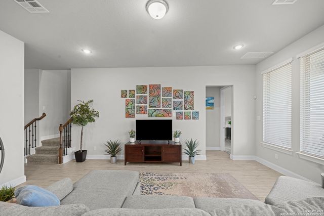1727 Doubleday Ln, San Antonio, TX 78253