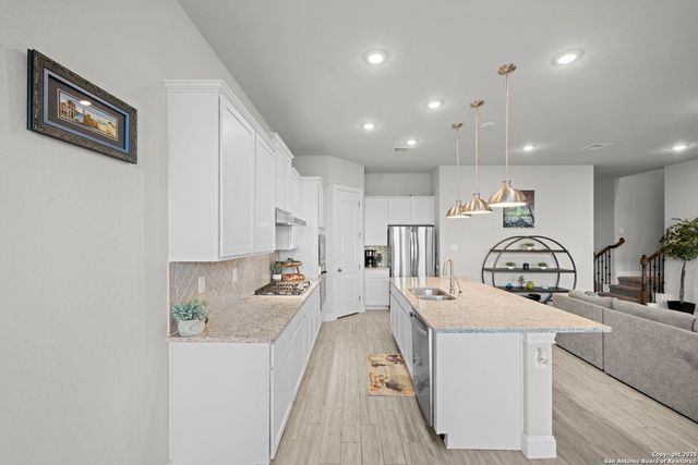 1727 Doubleday Ln, San Antonio, TX 78253